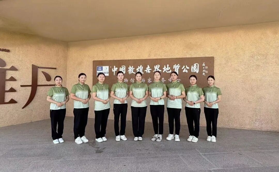 以考促学砺精兵 党建领航优服务